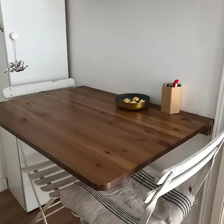 Montmartre Apartment